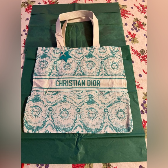 ✨ CHRISTIAN DIOR DIORIVIERA LINEN TURQUOISE TOTE ✨ NWT ✨ - Picture 2 of 16